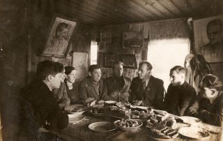 Николай Черкасов в Самолве