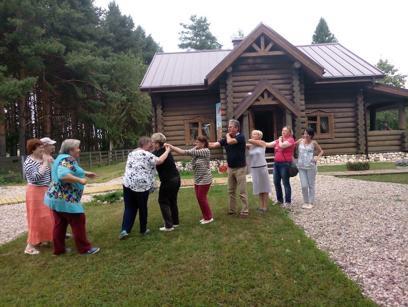 Самолва: народные забавы